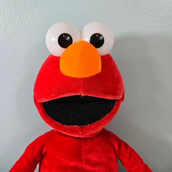 Sesame Street 18" Elmo Plush Smooth Velvety Feel Stuffed Animal NANCO 2004 - Picture 2 of 5